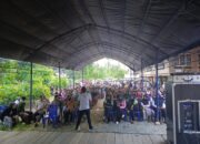 Warga Bola Bulu Antusias Sambut Kampanye Dialogis Calon Bupati