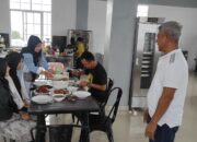 Bos Parfum Makassar, Syekh Bahar Yahya, Bantu Biaya Pengobatan Wartawan Idap Vertigo