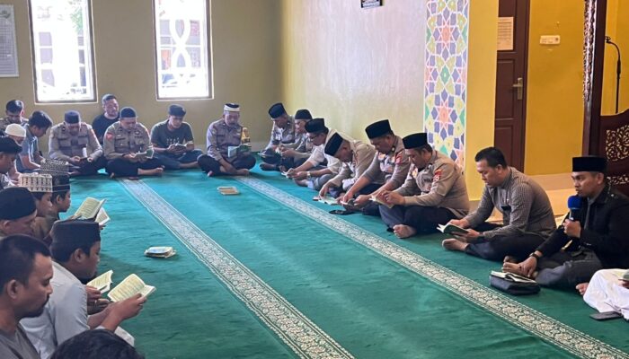 Polsek KPN Gelar Binrohtal di Masjid Mujahid Baiturrahim