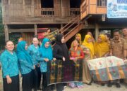 Wakil Gubernur Sulsel Dorong Eksistensi Tenun Lipa Sabbe Sidrap